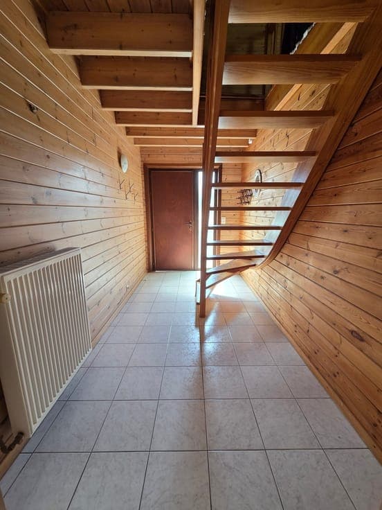 Instapklare woning, 5 slpk met groot bijgebouw van 112m²