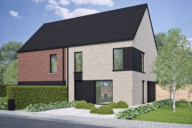 South-oriented Building plot in quiet neighborhood near cent