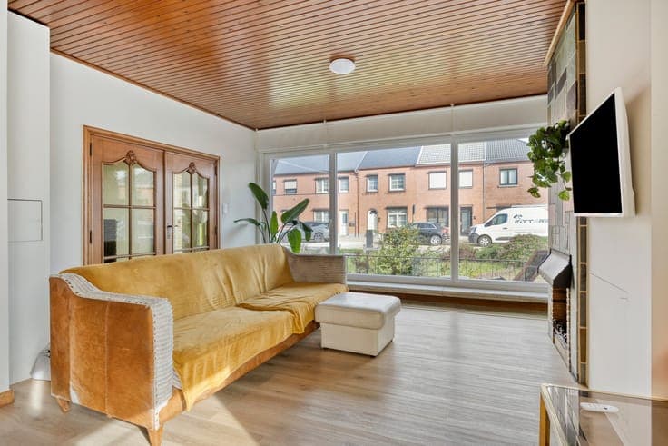 Gelijkvloerse woning met 3 slaapkamers, garage en zuidwes...