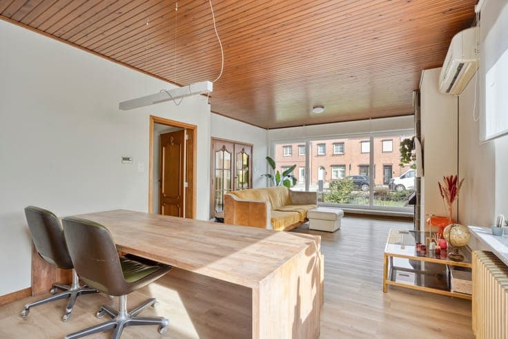 Gelijkvloerse woning met 3 slaapkamers, garage en zuidwes...