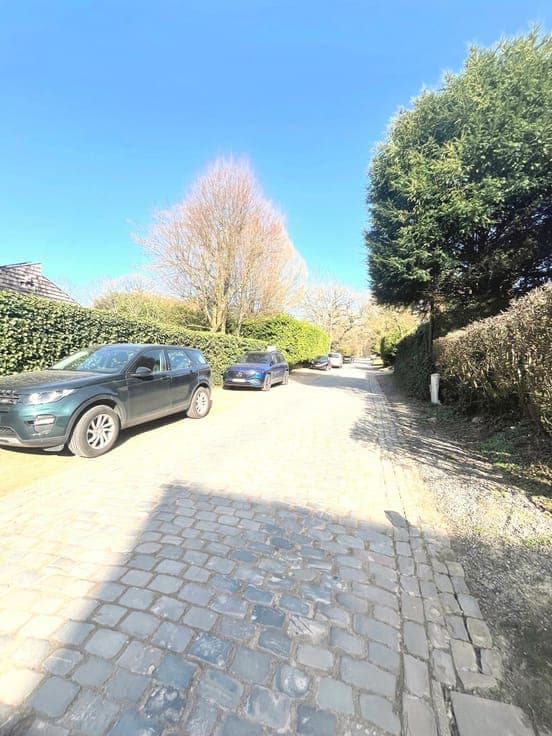 FORT JACO- villa with South garden &great potential