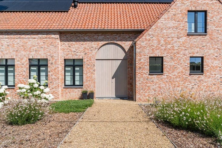 Villa for sale in Lichtaart, also suitable as a kangaroo hom
