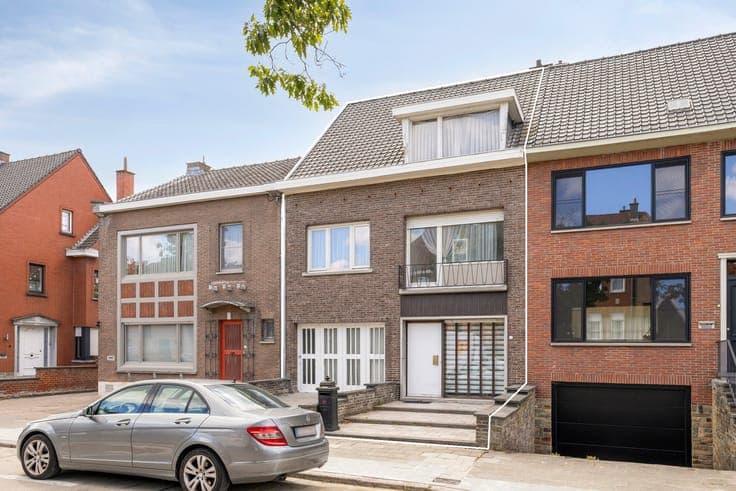 House with 3 bedrooms in the Sint-Elisabethwijk in Kortrijk