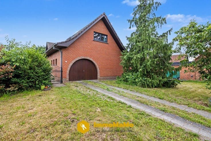 VERKOCHT - VILLA MET 4 SLAAPKAMERS EN TUIN&WEIDE (3314m²)...