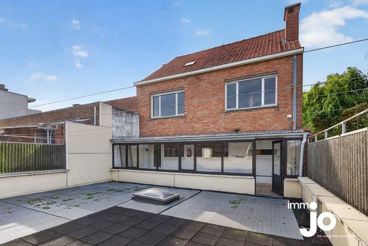 Polyvalente en ruime gezinswoning ian 385 m², 4 slaapkame...