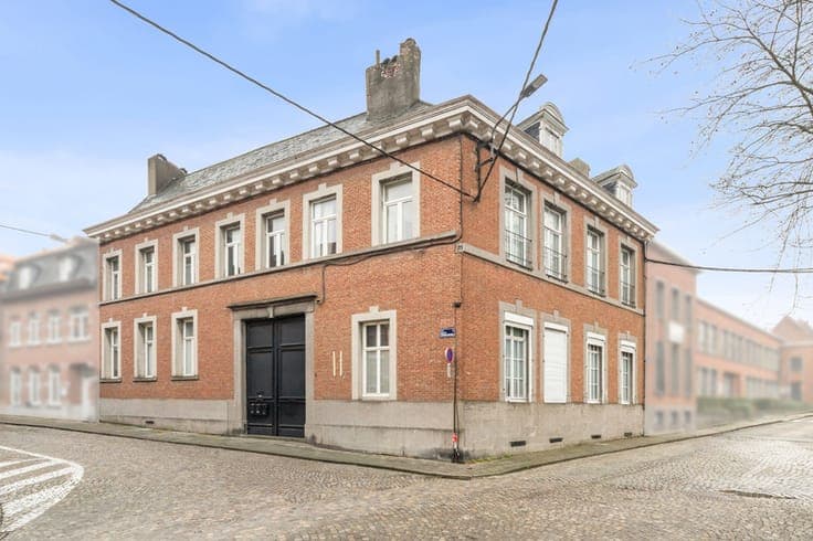 Investment property with 4 residential units in Ath