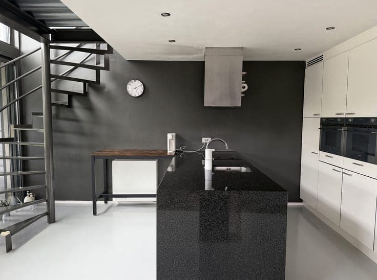 Modern Semi-Open Home (2009) | EPC A | 4 Beds | 168m²
