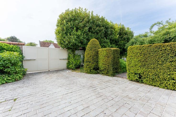 A charming historic commercial property with a house and ...