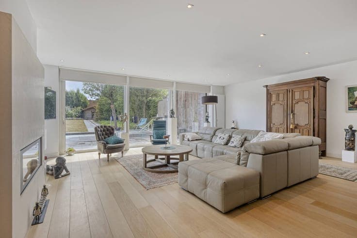 Stately home for sale in Desselgem