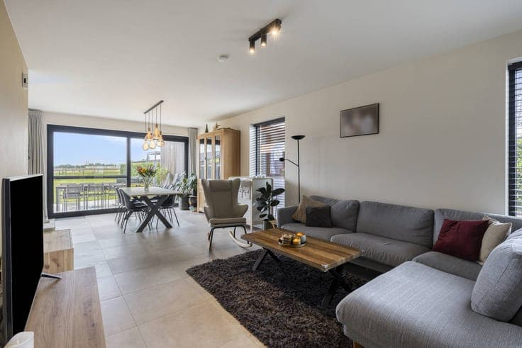 Ready to move in semi-detached house with garden near Ypres