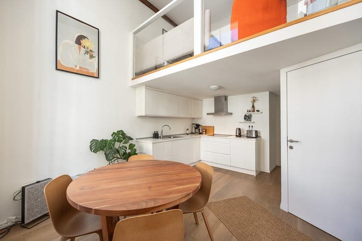 Instapklare stadswoning met garage en 2 slaapkamers