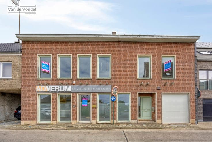 House in Denderhoutem