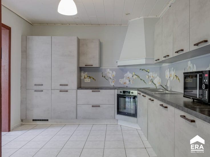 Spacious detached home in Houthalen-Helchteren