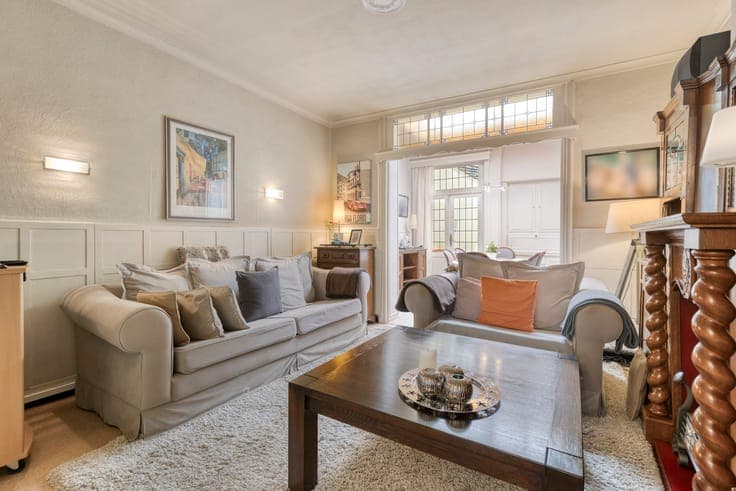 Characterful townhouse with authentic elements and charming