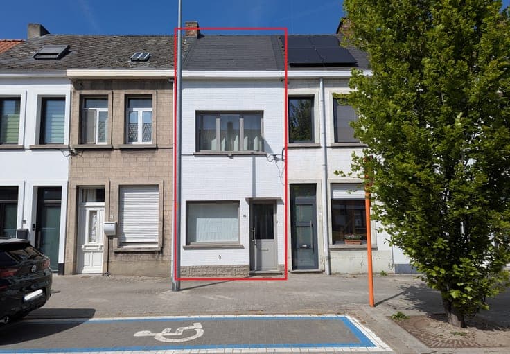 Ready-to-move-in, energy-efficient home with 3 bedrooms