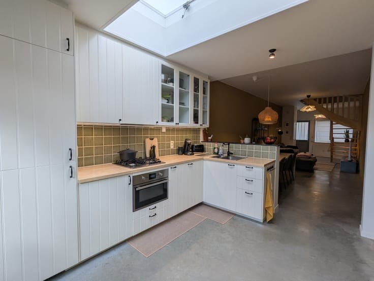 Ready-to-move-in, energy-efficient home with 3 bedrooms