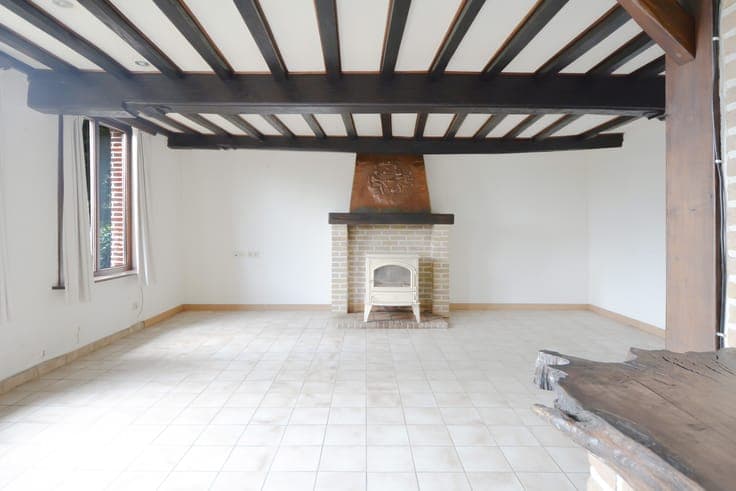 Karaktervolle woning met ruim perceel