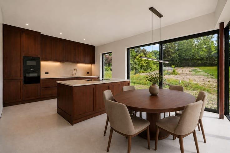Architectural new build home with a loft, 4 bedrooms, and a