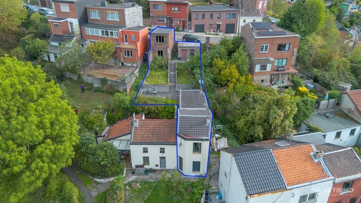 JOLIE MAISON - 2 CH - GARAGE - JARDIN + TERRASSE !!!
