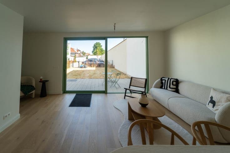 Ruime woning met 4 slpk's en tuin