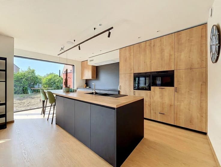 Row house