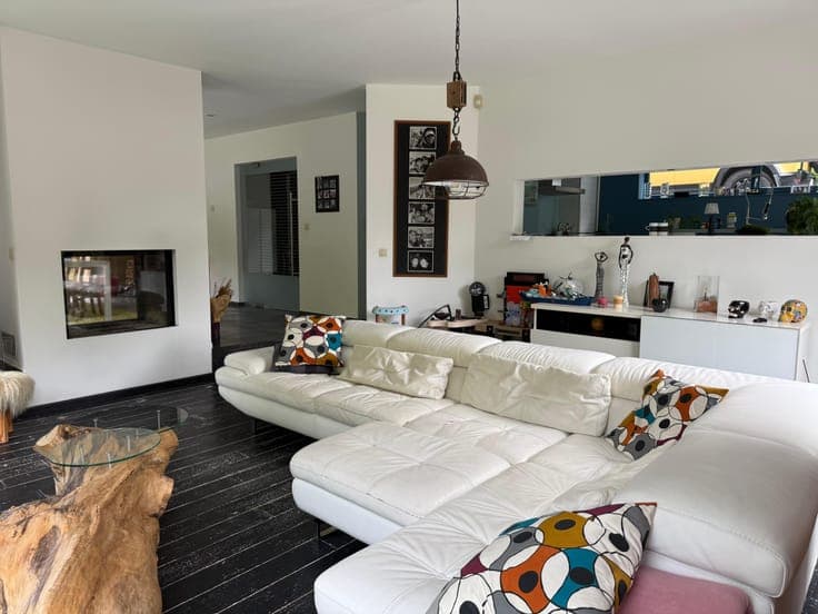4-bed house in Blegny, modern and clean style