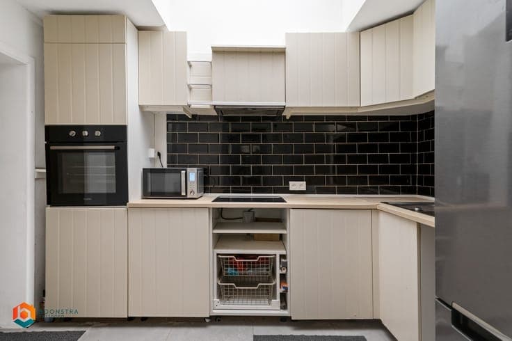 Ruime woning met 3 (à 4) slpkrs te Mechelen