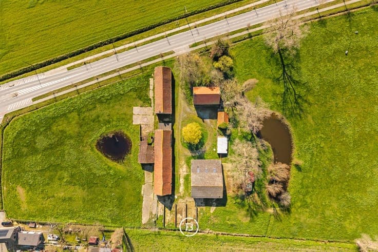 Farmhouse with approved building plans