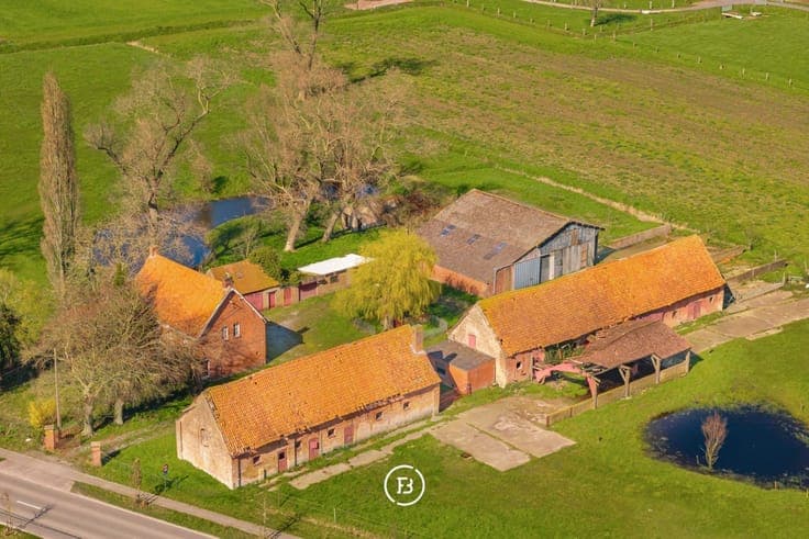 Farmhouse with approved building plans