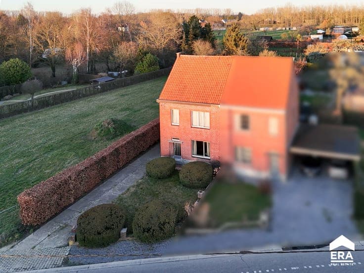 Semi-detached home with garden in Hasselt