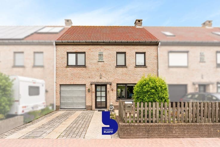 Instapklare gezinswoning met ruime tuin en garage