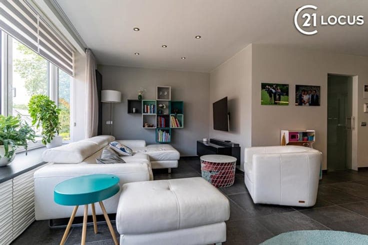 205 m² of living comfort with home office and garden