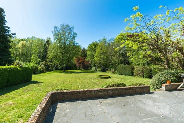Love at first sight: charm, workshop, big garden