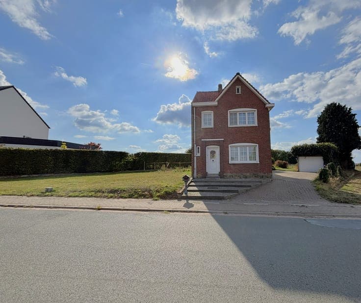 To renovate house on 26a70ca