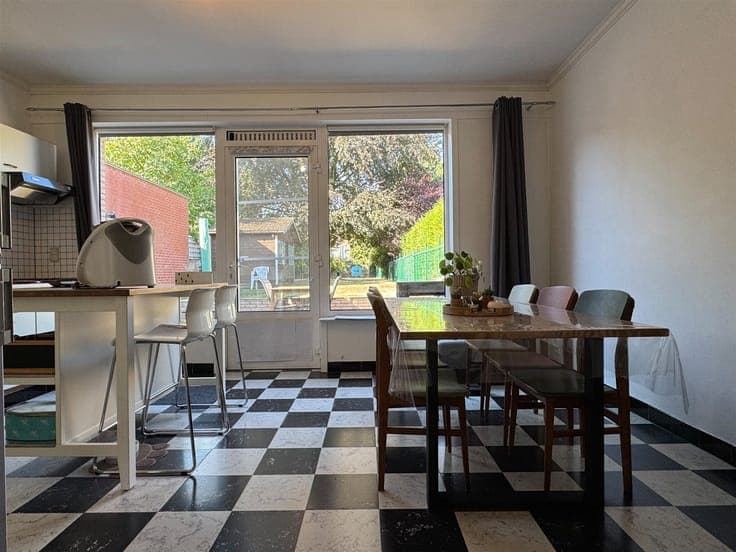 Leuke woning met ruime tuin te koop!