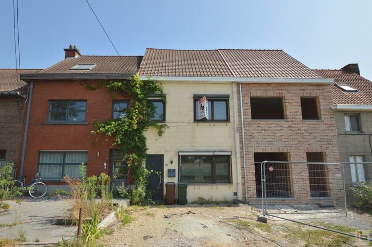 Rustig gelegen tweegevelwoning met leuk, groen verzicht