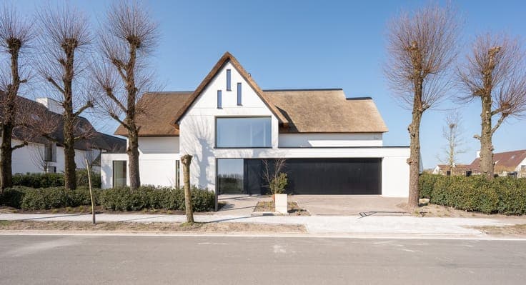 A luxurious newly built villa situated on the outskirts o...