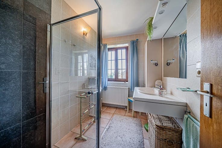 5-bedroom house with a pool in Chantemelle.