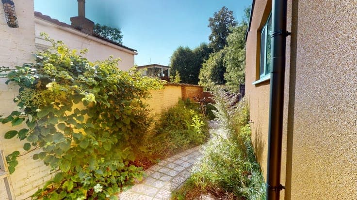 Rustig en gunstig gelegen woning van 143m² op 1a16ca met ...