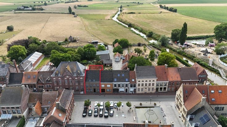 Ruime vakantiewoning met 5 slaapkamers, 2 badkamers en ge...