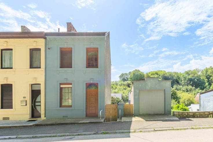 2-bedroom house to renovate