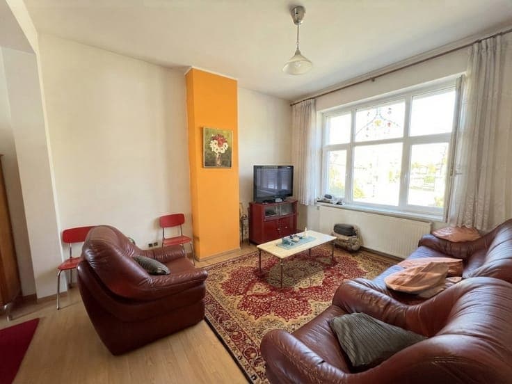 Investment property with a garden courtyard
