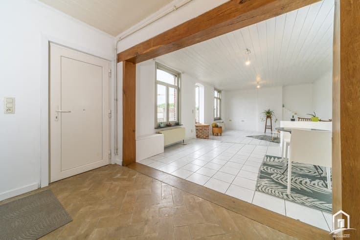 Ruime woning met 4 slaapkamers in rustige straat