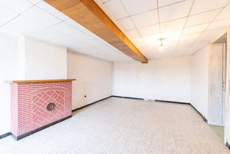 Te renoveren HOEVE met BIJGEBOUW op 4.310m²!!