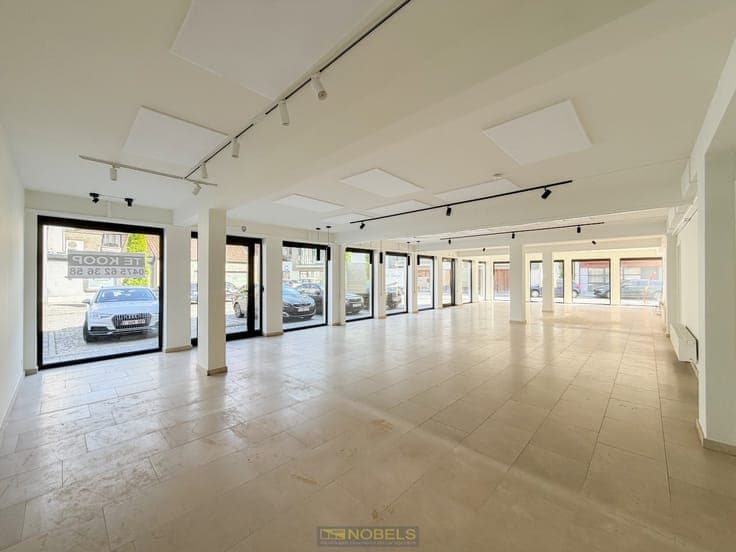 Te koop, Veelzijdige investeringseigendom op toplocatie i...