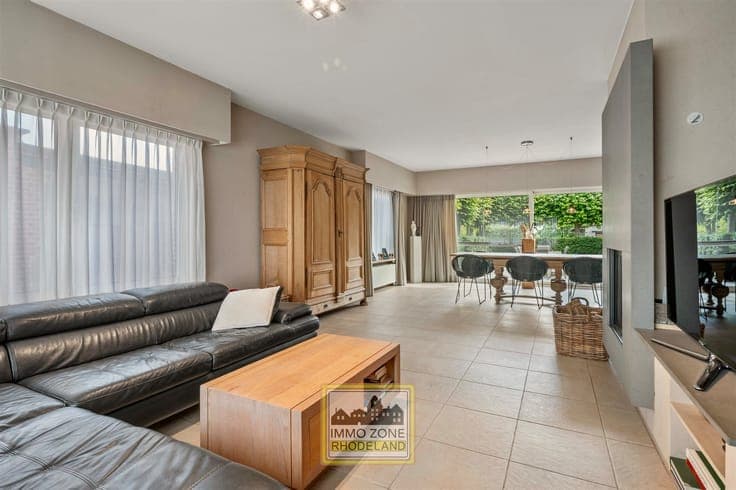 Beautiful, move-in-ready home on a large lot