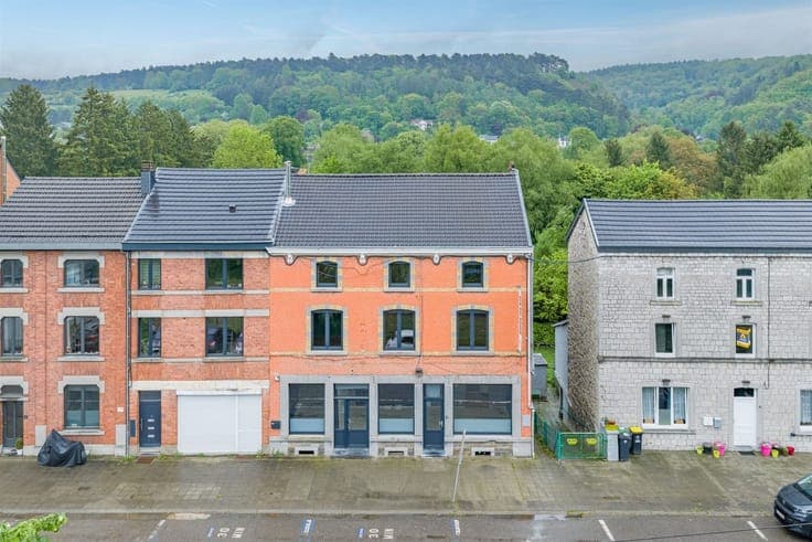 Maison à usage commercial