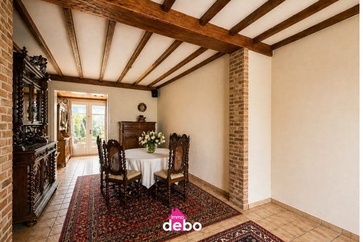 Charmante gezinswoning met historische gevel, garage en u...