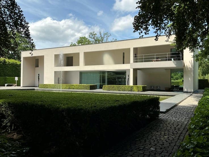 Modern design villa in prime location in Brasschaat.