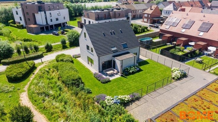 Stijlvolle energiezuinige nieuwbouwwoning met 3 slaapkame...